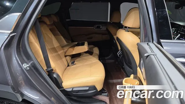 Kia Sorento 2022 — фото 12