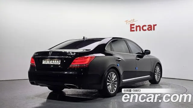 Hyundai Equus 2013 — фото 2