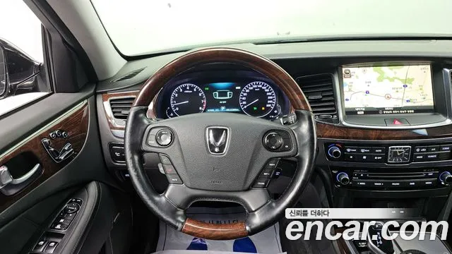 Hyundai Equus 2013 — фото 14