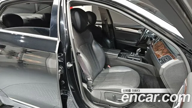 Hyundai Genesis 2015 — фото 12