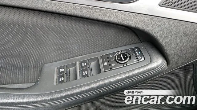 Hyundai Genesis 2015 — фото 14