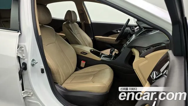 Hyundai Grandeur 2015 — фото 10