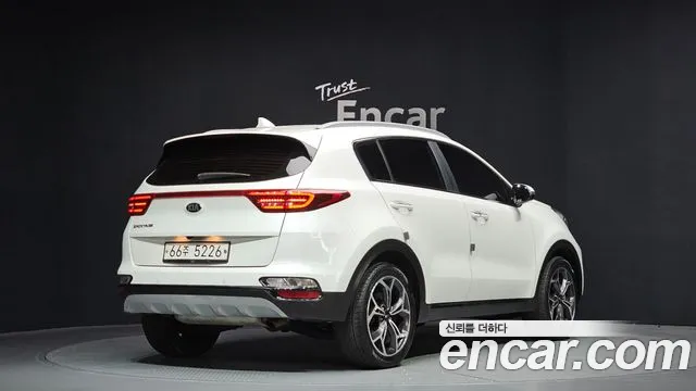 Kia Sportage 2019 — фото 2