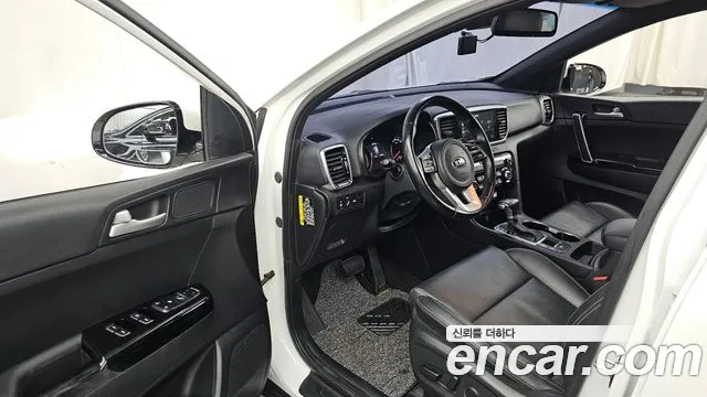 Kia Sportage 2019 — фото 10