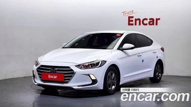 Hyundai AVANTE 2018 — фото 1