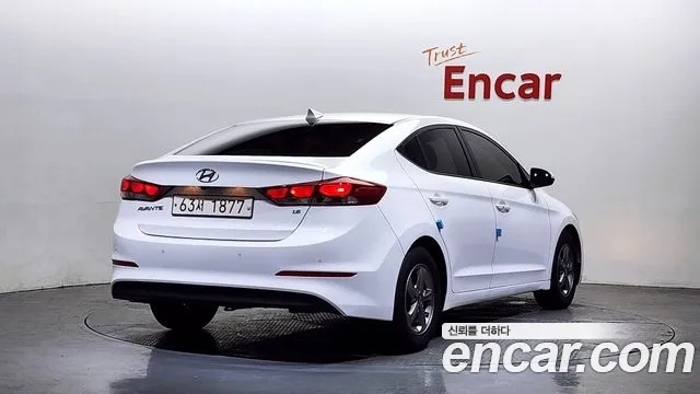 Hyundai AVANTE 2018 — фото 2