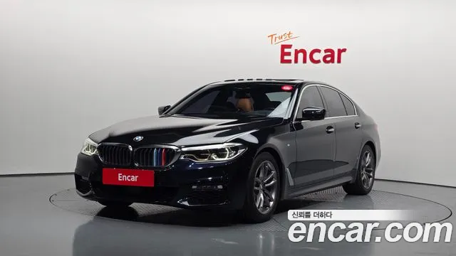 BMW 5-Series 2018 — фото 1