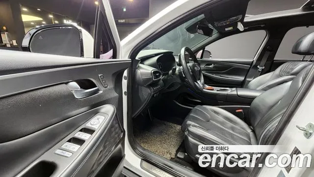 Hyundai Santafe 2021 — фото 10