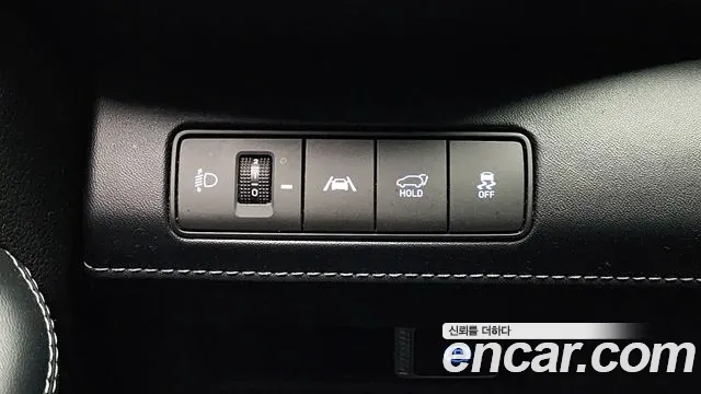 Hyundai Santafe 2021 — фото 17