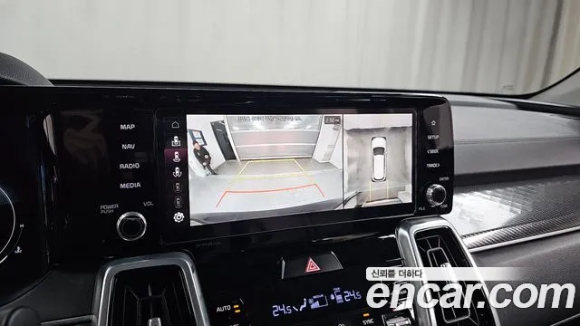 Kia Sorento 2021 — фото 16