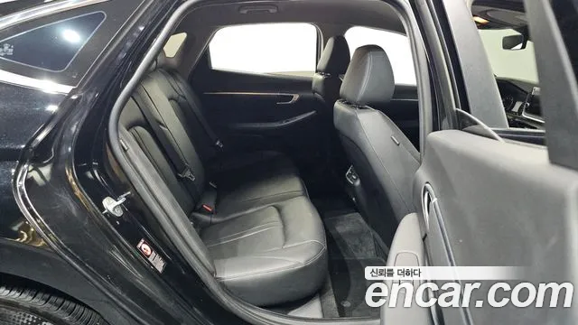 Hyundai Sonata 2021 — фото 12
