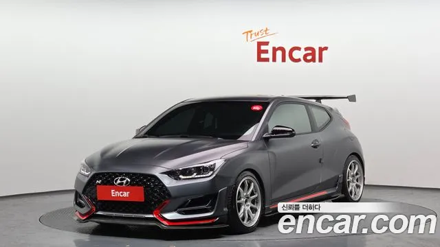 Hyundai Veloster 2023 — фото 1