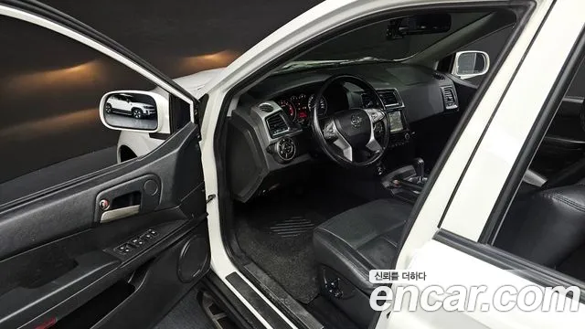KG_Mobility_Ssangyong KORANDO 2018 — фото 11