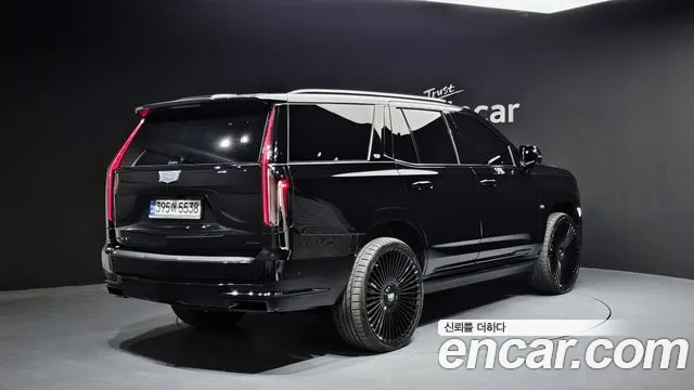 Cadillac Escalade 2022 — фото 2