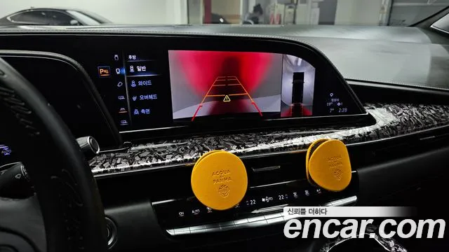 Cadillac Escalade 2022 — фото 16