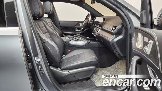Mercedes-Benz GLS-Class 2022 — фото 11