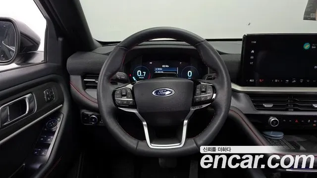 Ford Explorer 2025 — фото 13