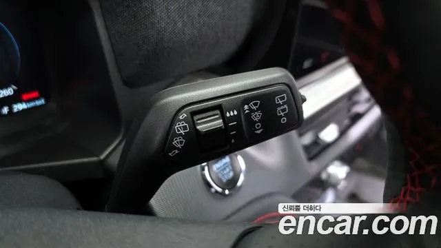 Ford Explorer 2025 — фото 17