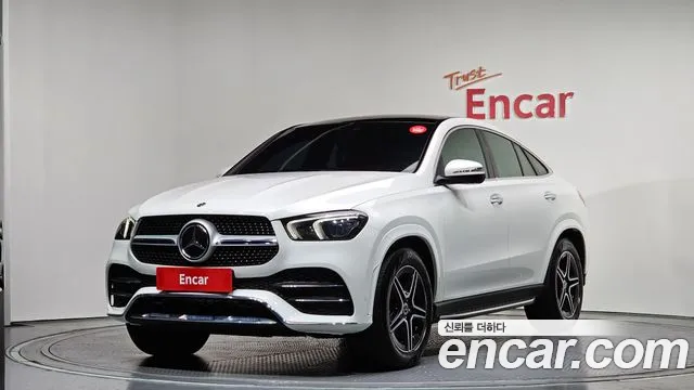 Mercedes-Benz GLE-Class 2021 — фото 1