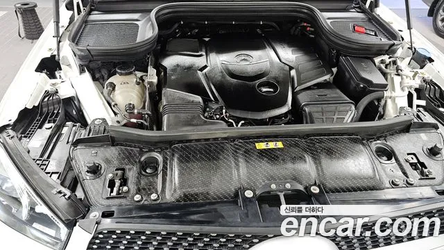 Mercedes-Benz GLE-Class 2021 — фото 6