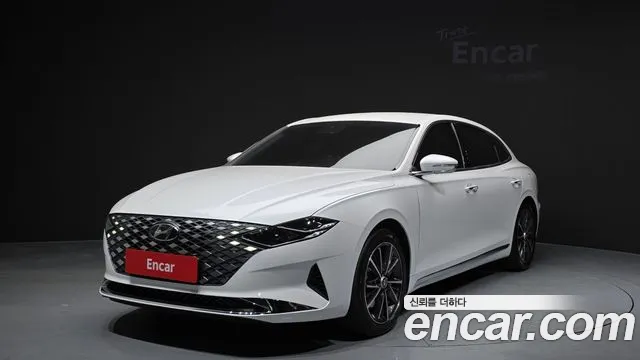 Hyundai Grandeur 2022 — фото 1