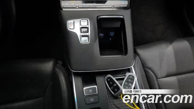 Hyundai Grandeur 2022 — фото 9