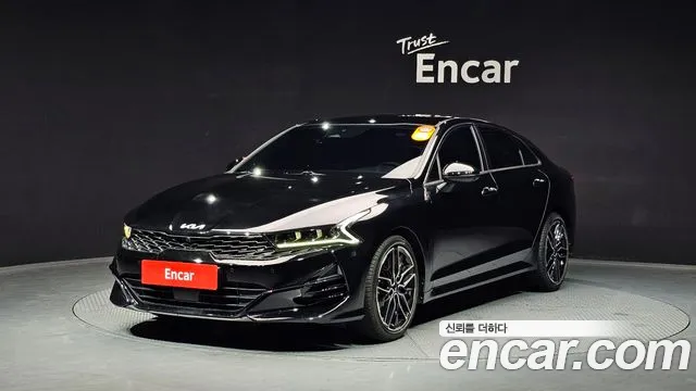 Kia K5 2022 — фото 1