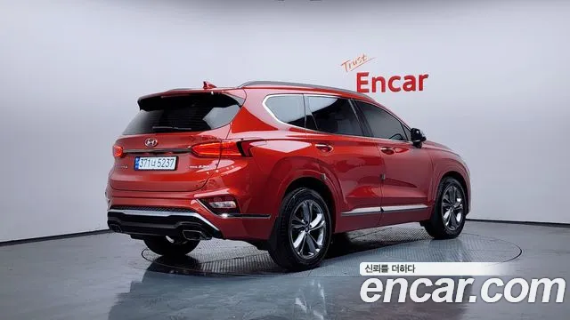 Hyundai Santafe 2019 — фото 2