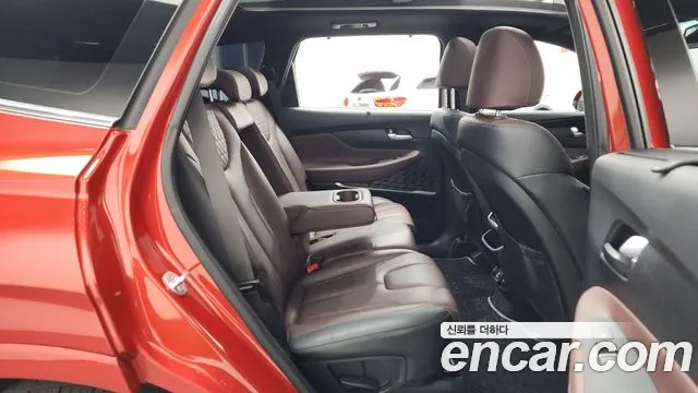 Hyundai Santafe 2019 — фото 12