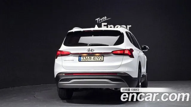Hyundai Santafe 2021 — фото 4
