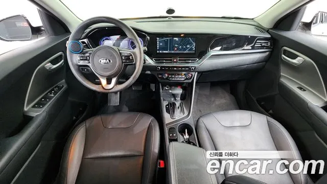 Kia Niro 2020 — фото 7