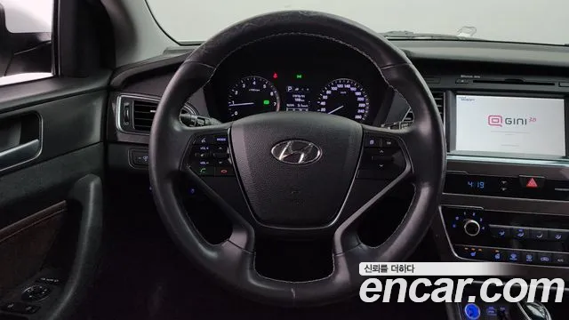 Hyundai Sonata 2017 — фото 13