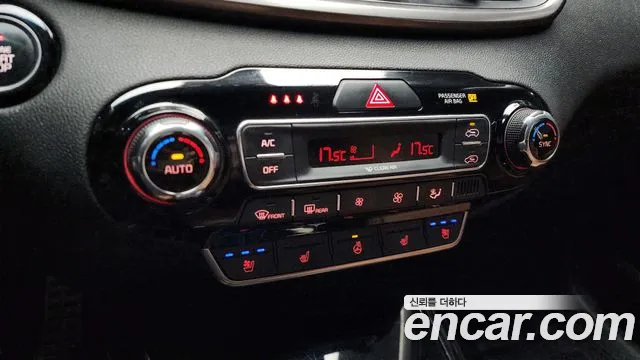 Kia Sorento 2020 — фото 16