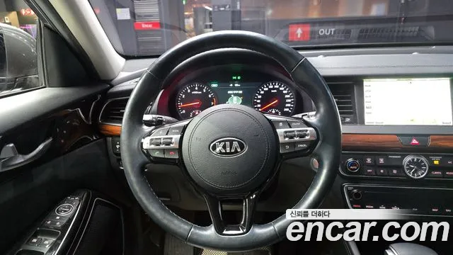 Kia K7 2017 — фото 13