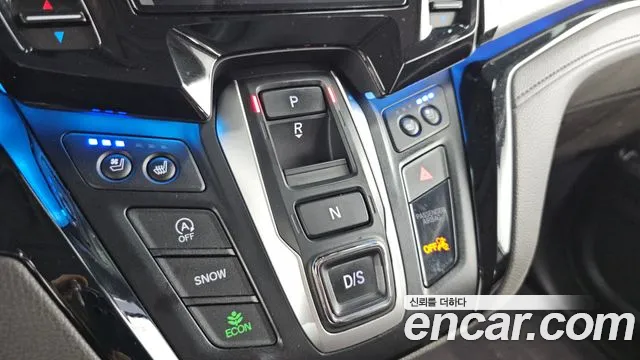 Honda Odyssey 2018 — фото 9