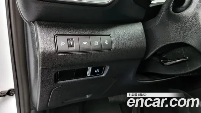 Hyundai Santafe 2021 — фото 16