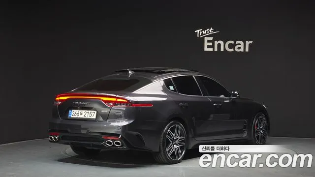 Kia Stinger 2021 — фото 2