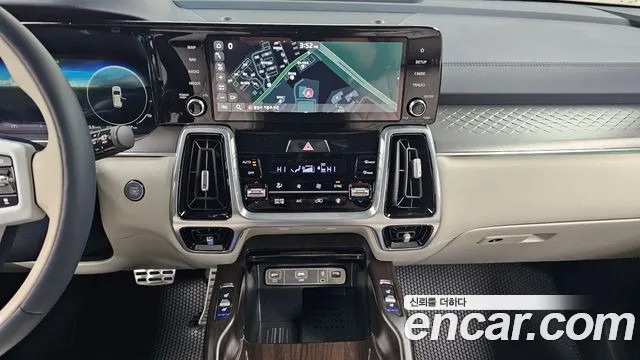 Kia Sorento 2023 — фото 15