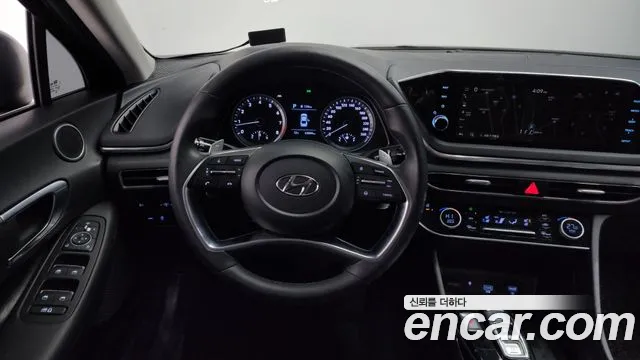 Hyundai Sonata 2020 — фото 13