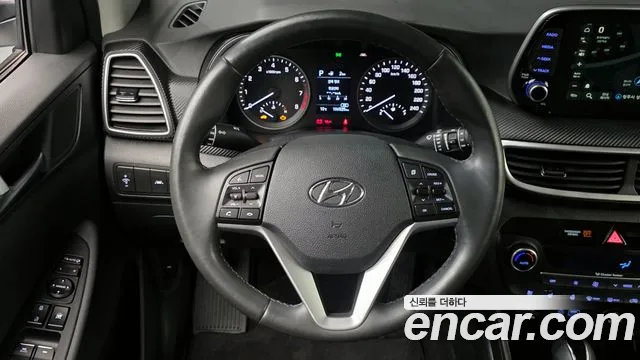Hyundai Tucson 2020 — фото 17