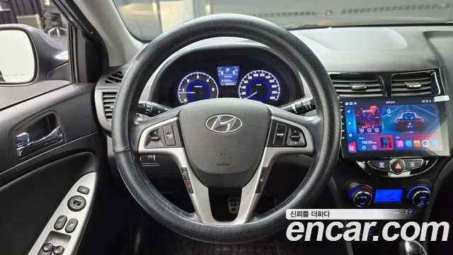Hyundai Accent 2014 — фото 13