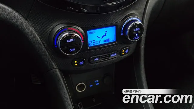 Hyundai Accent 2014 — фото 18