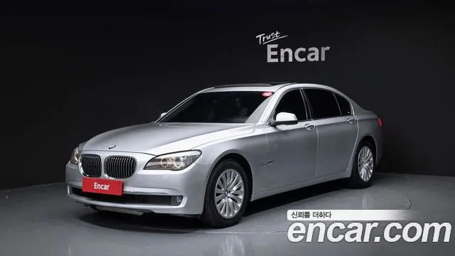 BMW 7-Series 2010 — фото 1