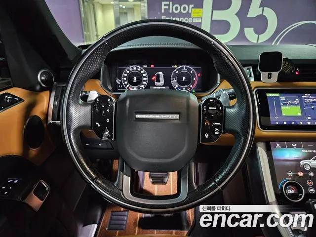 Land Rover Range Rover Sport 2018 — фото 8