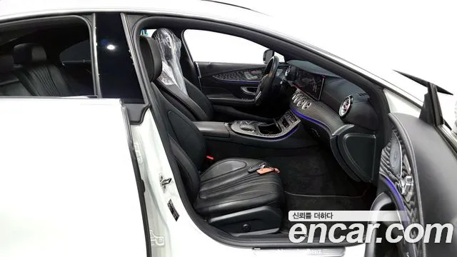 Mercedes-Benz CLS-Class 2021 — фото 11