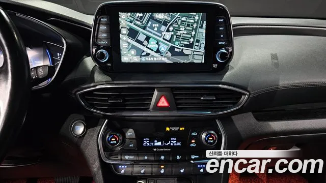 Hyundai Santafe 2019 — фото 14
