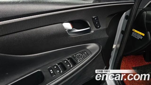 Hyundai Santafe 2019 — фото 17