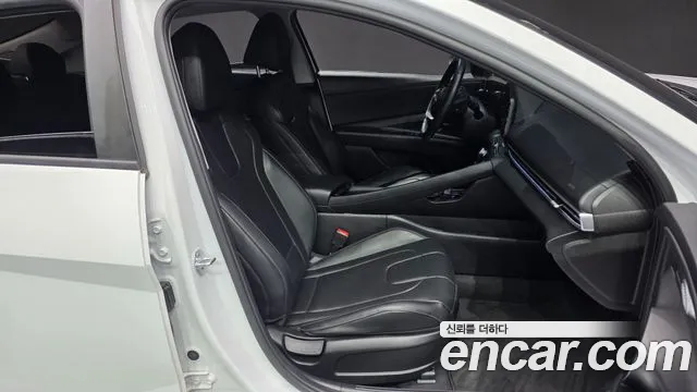 Hyundai AVANTE 2021 — фото 10