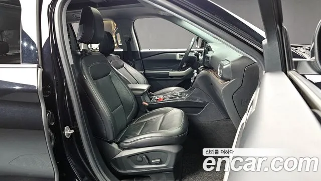 Ford Explorer 2022 — фото 10