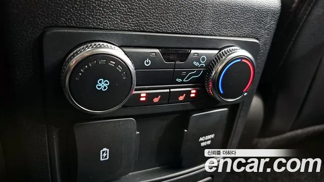 Ford Explorer 2022 — фото 18